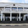 O Palácio Senador Hélio Campos, sede do Poder Executivo de Roraima (Foto: Arquivo FolhaBV)