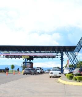 Aduana na cidade venezuelana de Santa Elena de Uairén, na fronteira com o Brasil