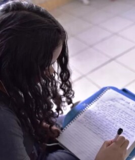 A proposta ainda permite que os estudantes façam troca e se motivem nos estudos. (Foto: reprodução)
