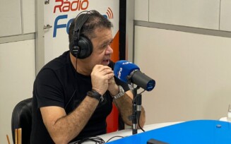 O ex-deputado Jânio Xingu durante o programa Agenda da Semana, da Folha FM