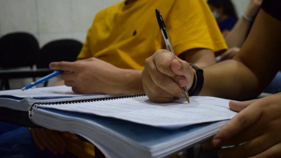 estudantes