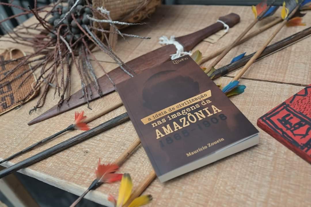 O livro mostra a civilização amazônica em 139 fotos selecionadas. (Foto: arquivo pessoal/Maurício Zouein)