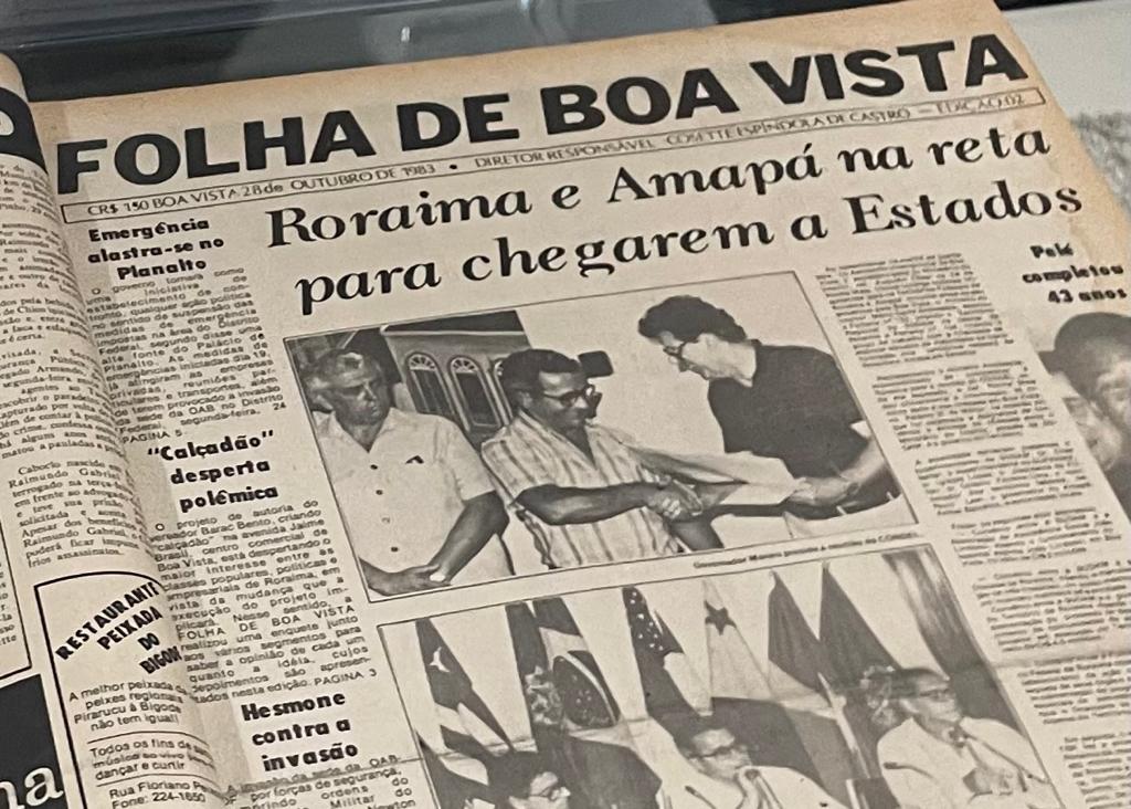 A exposição conta com jornais, aparelhos de televisão, rádios e demais objetos que remetam a história da comunicação no estado. (Foto: Adriele Lima/FolhaBV) A exposição conta com jornais, aparelhos de televisão, rádios e demais objetos que remetam a história da comunicação no estado. (Foto: Adriele Lima/FolhaBV)
