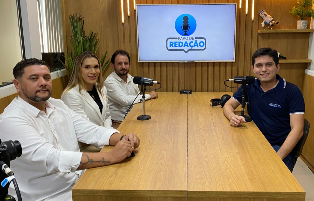 A atacante Vitória Almeida esteve acompanhada de parceiros locais na entrevista ao podcast Papo de Redação A atacante Vitória Almeida esteve acompanhada de parceiros locais na entrevista ao podcast Papo de Redação