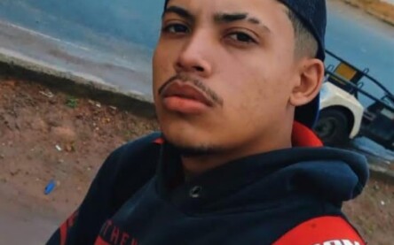 Daniel Nascimento de Brito  foi morto com uma facada no coração (Foto: Arquivo Pessoal)