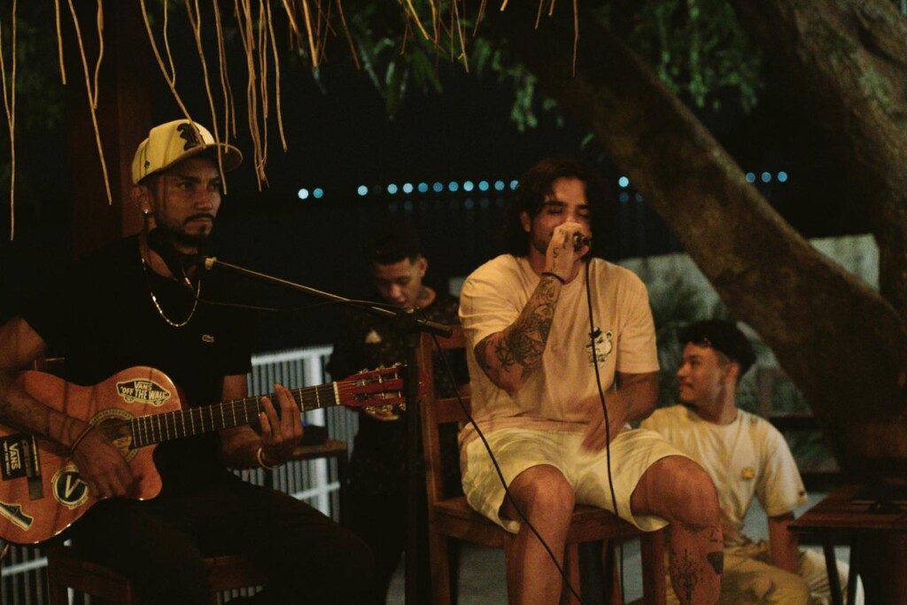 Dani Pin comanda a noite na Vibezinha do Bão, com Rap, Trap e Funk ao vivo. Foto: Bão Café Dani Pin comanda a noite na Vibezinha do Bão, com Rap, Trap e Funk ao vivo. Foto: Bão Café