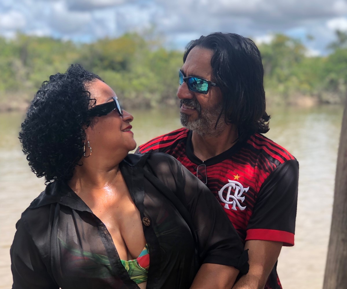 Leila e Adriano, casal das histórias de amor