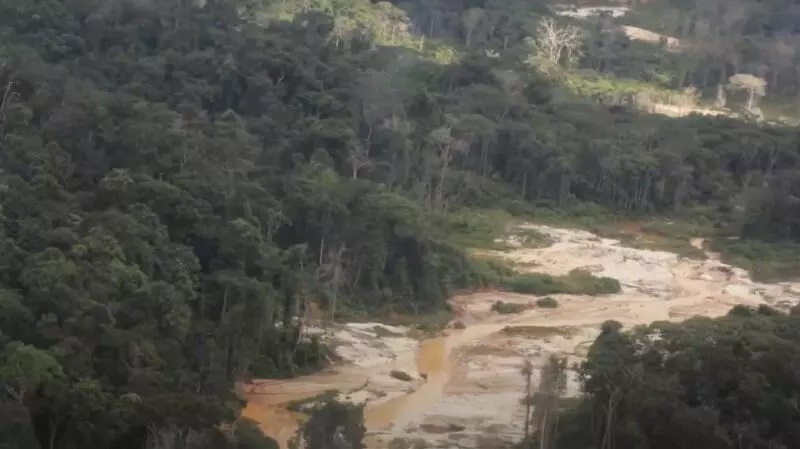 Área de garimpo na Terra Indígena Yanomami (Foto: Reprodução/MPF)