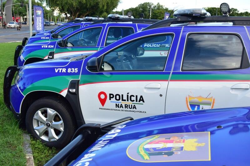 A mulher recebeu voz de prisão e foi conduzida à Delegacia da Polícia Civil (Foto: Nilzete Franco)