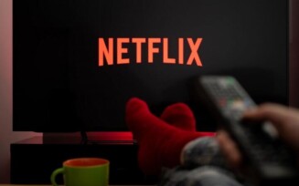 Cinco séries para maratonar durante o feriado prolongado